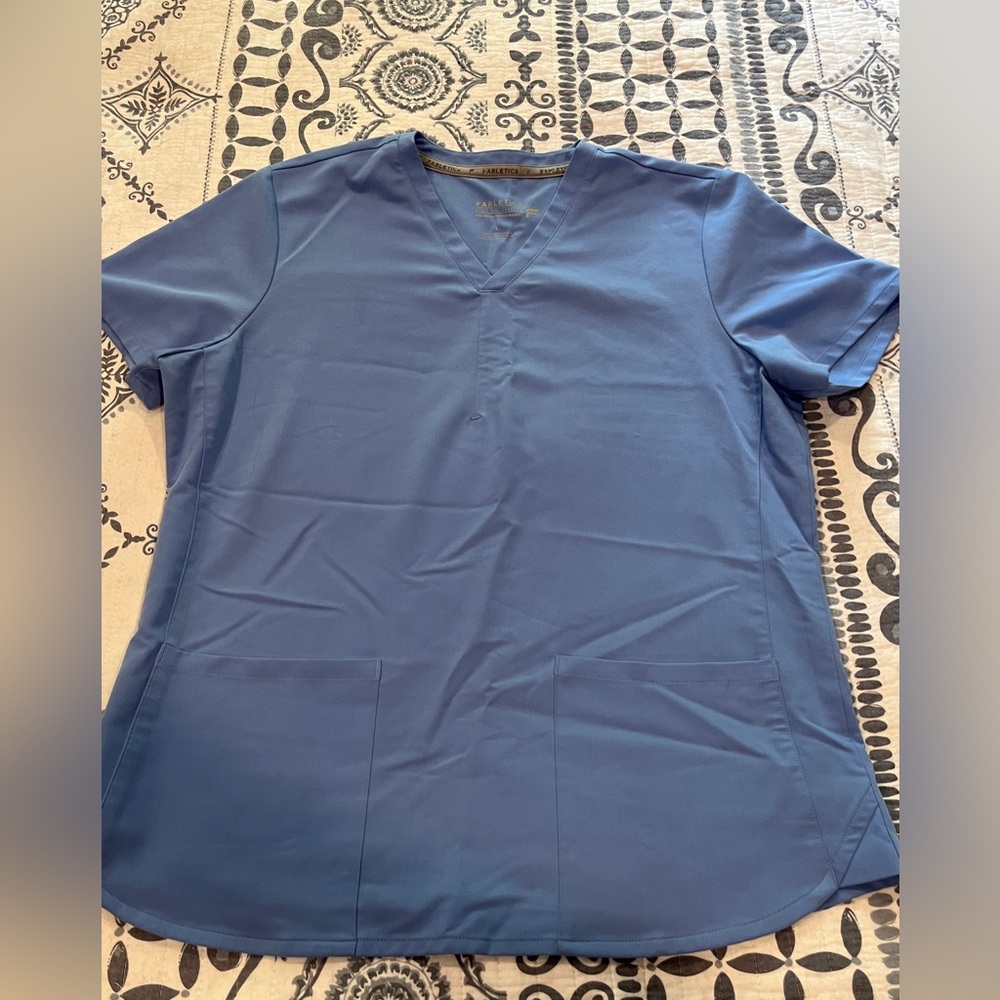 Fabletics Women's V-Neck Scrub Top in Blue